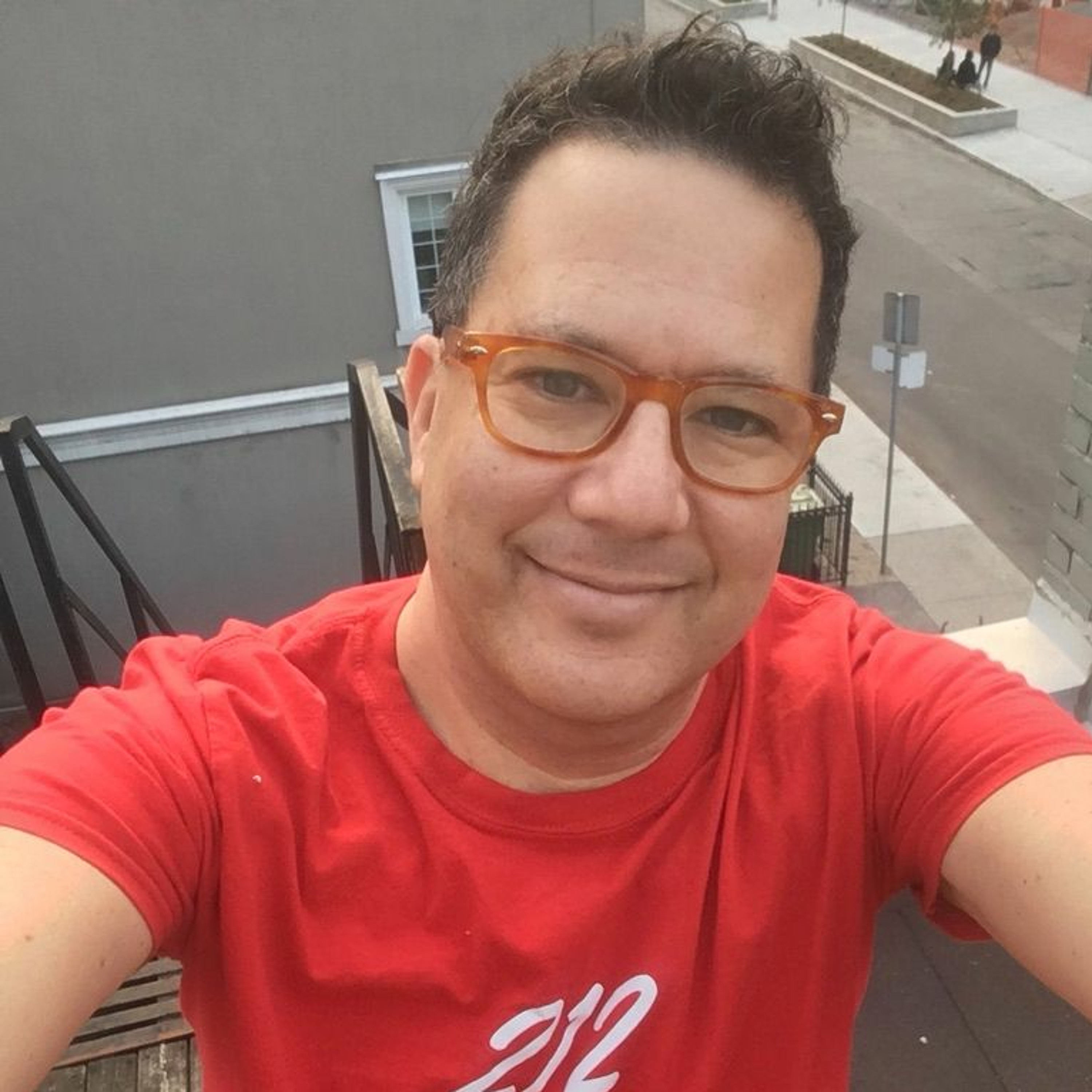 Dr. Stephen Shainbart: I Actually Did It! Becoming Canadian Because of Trump episode artwork