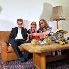 PAT SYMON MANIA - Altersunterschied