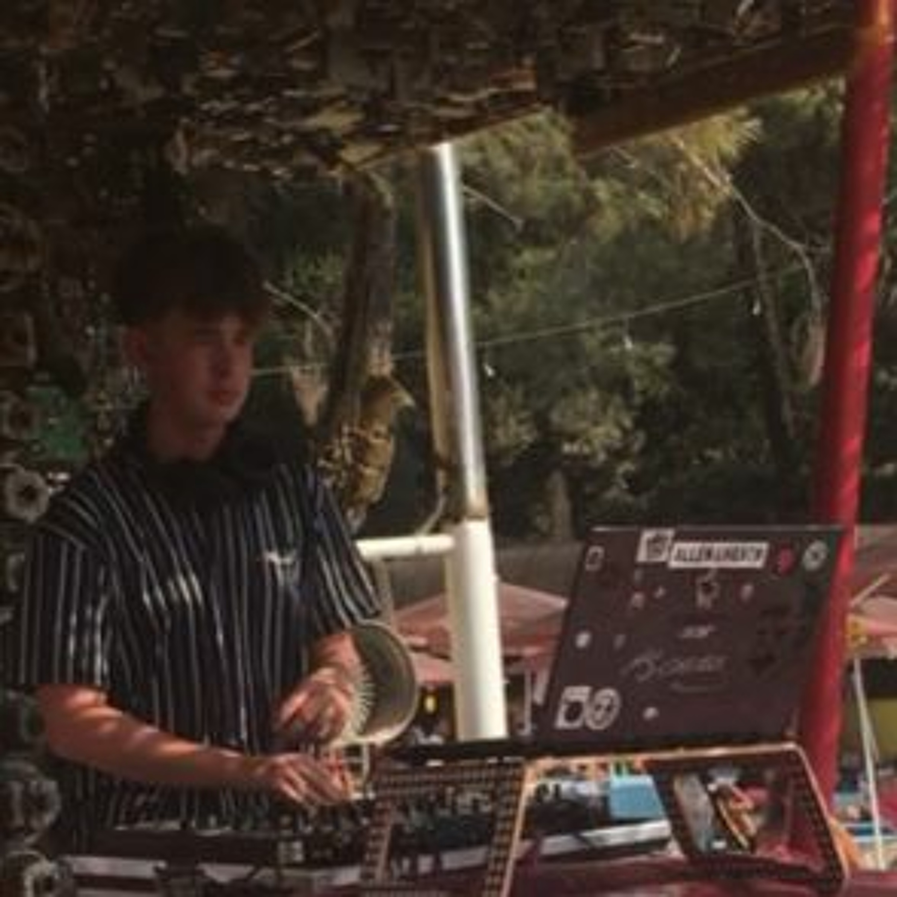 Captum Radio with Charlie H