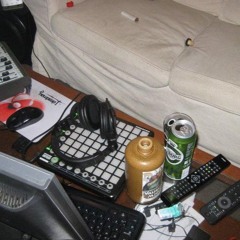 Deadmau5 - Cabin (Musharna Remix)