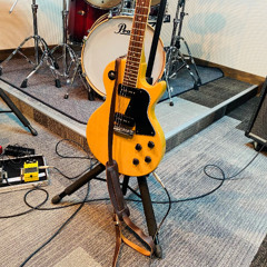 狂った廃墟の街