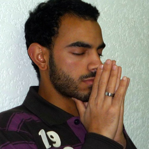 عمرك حبيت ؟؟