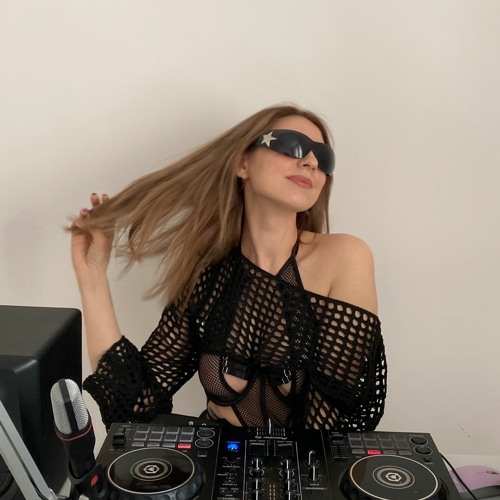 Barabanova Daria - Dance house mix 27/03/23