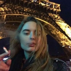 Smoking in Paris w/@spaxnwavy [@prodtinoo]