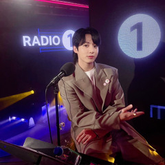 JUNGKOOK LET THERE BE LOVE COVER BY OASIS AT BBC RADIO 1 HD.mp3