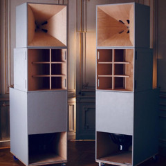 🟠 SOUNDTRACK_04: VESS 🇷🇴