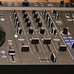 CDubs Live -  In Focus Session Vol 1. (Chris Di Perri)