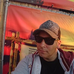 James Dust - Leave Me (Extended Mix)