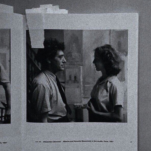 " عجزت عيوني على غيرك تمون "