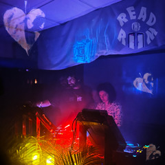 read the room 004 [3 Oct 2025]: Kandy Kuri b2b kaydi