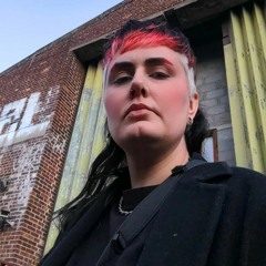 SXDNS318 // Michelle Manetti