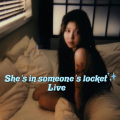 the volunteers she's in someone's locket live