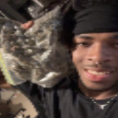 STILL DONT SMOKE AS MUCH AS ME /// BITE DA BULLET SOON