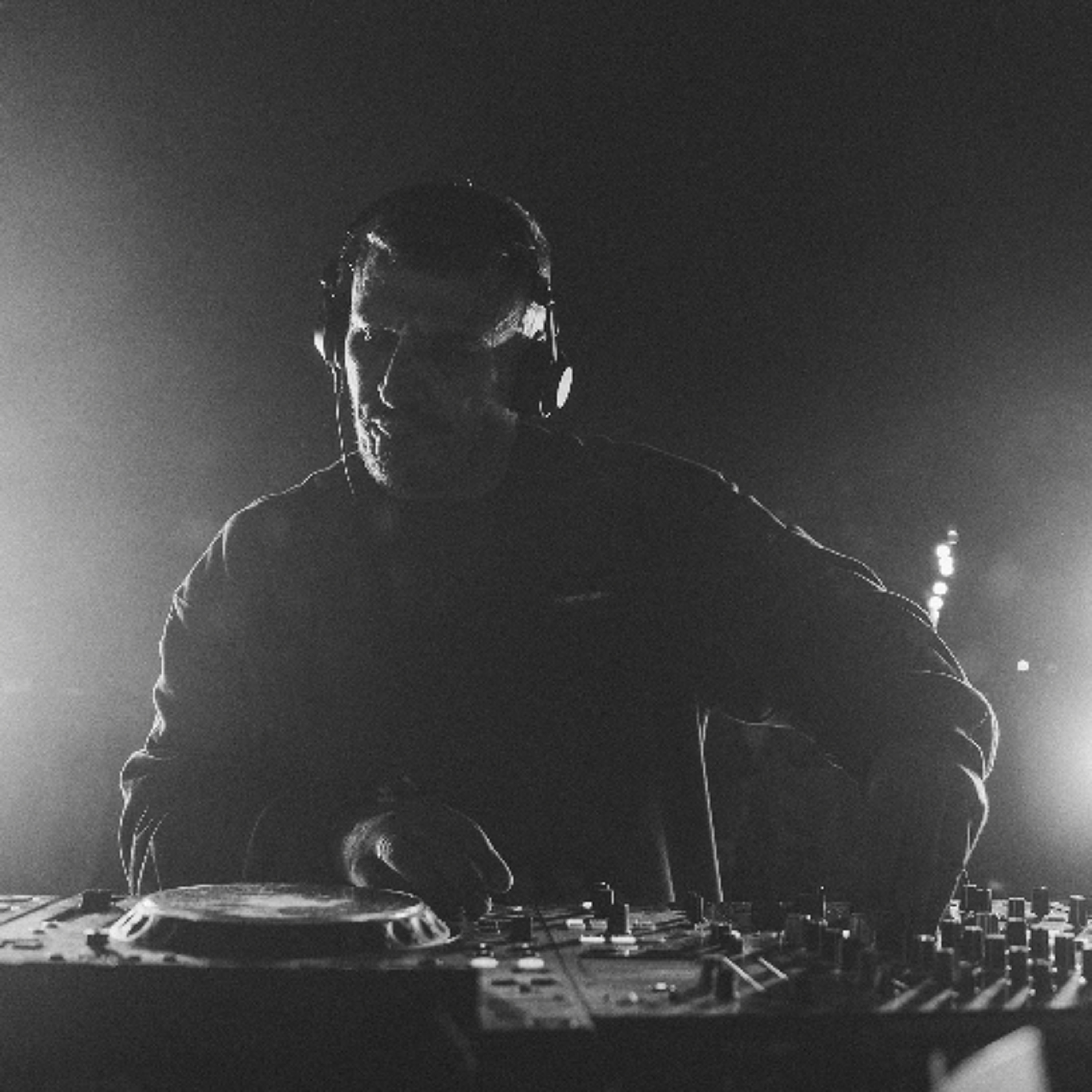UNSIGNED MIND - BERLIN AFTERHOURS PROTOCOL [145 BPM] episode artwork