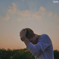 Somebody. (prod. ghosts)