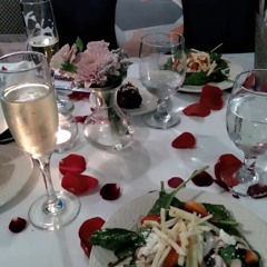 Luxury Suite (Happy Harris)