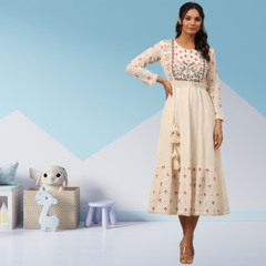 How to style a women kurta set for every occassion