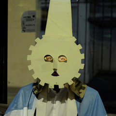 Basta de Berlín (feat. Manuela Mantero)