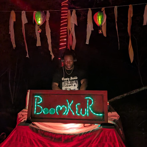 FREE BOOMKEUR