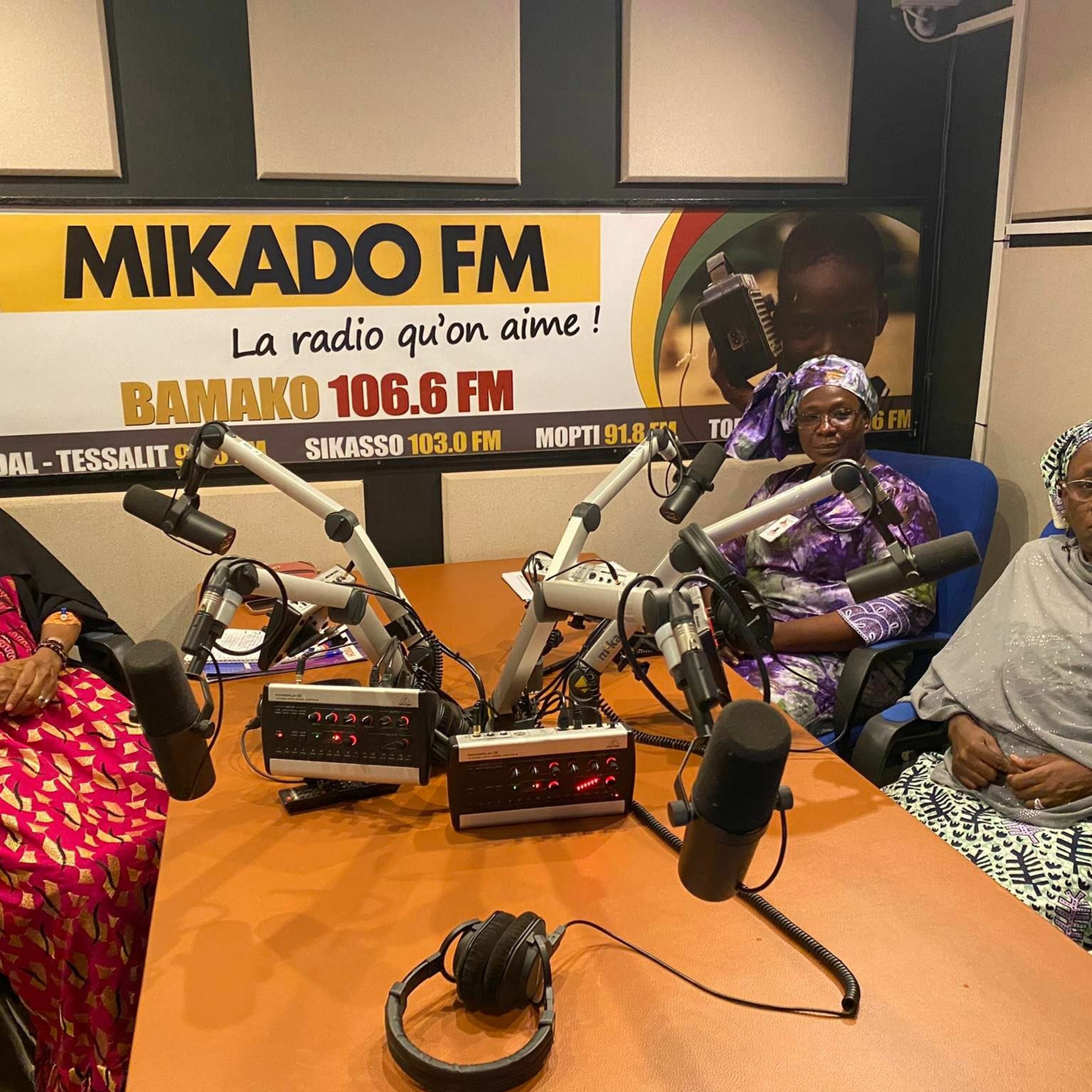 MIKADO FM