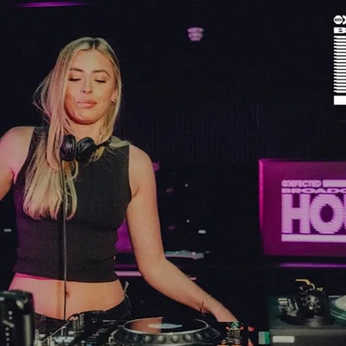 Siân Owen - Defected Live from The Basement - D4D4NCE House Mix