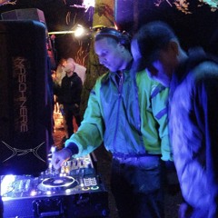 Idomeneo b2b Vintsch @Maschinerie x S-171 Outdoor