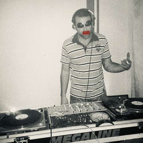 NachtssindalleKatzengrau#Oldschool Deep Minimal/Minimal/Techno Mix by KellerKind@VinylStube
