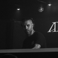 MPak - Sala Cosmos (Showcase Oscar Mulero)  24-02-24