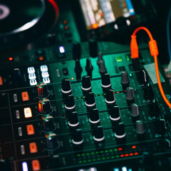 Underground Techno Vibes | Minimal & Techno 2025