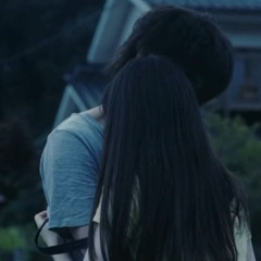 Hug...  (prod.siemspark x 80root)