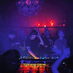 Live @ Bahnwärter Thiel