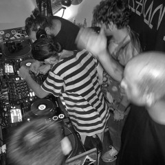 17/09/2022 Badmash Takeover - B2B w/Fosil