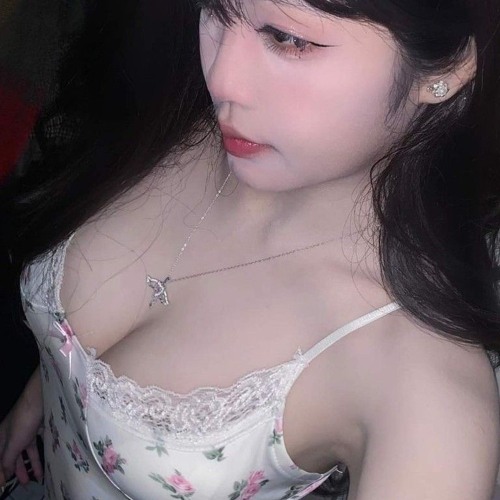 Hẹn Yêu x Khóc 1 Mình Remix