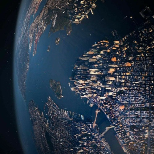 Boris Brejcha - Hold Me (Extended)