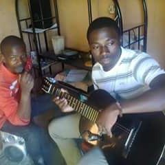 NGISEMATHANDWENI