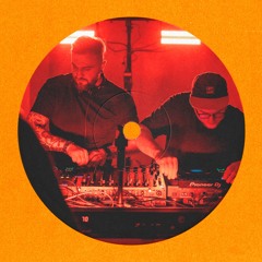Deep District - Metro Fade (Original Mix) FRIDAY DOWNLOAD
