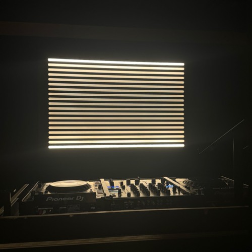01 DJ SET.wav