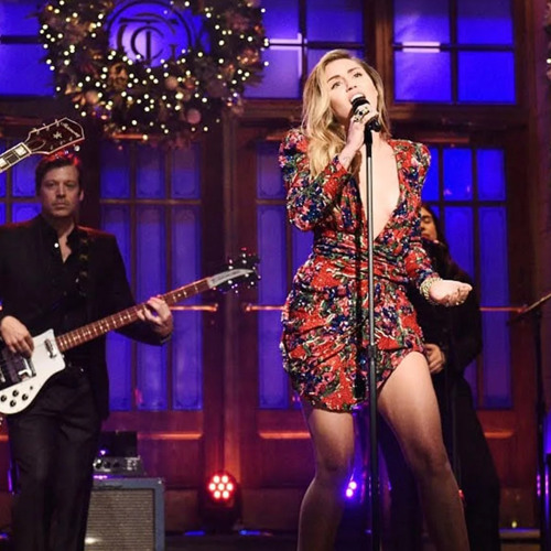 Miley Cyrus - So This is Christmas (Lennon and Ono Cover)