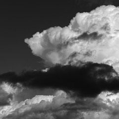 Diamonds In Her Eye (Instrumental)