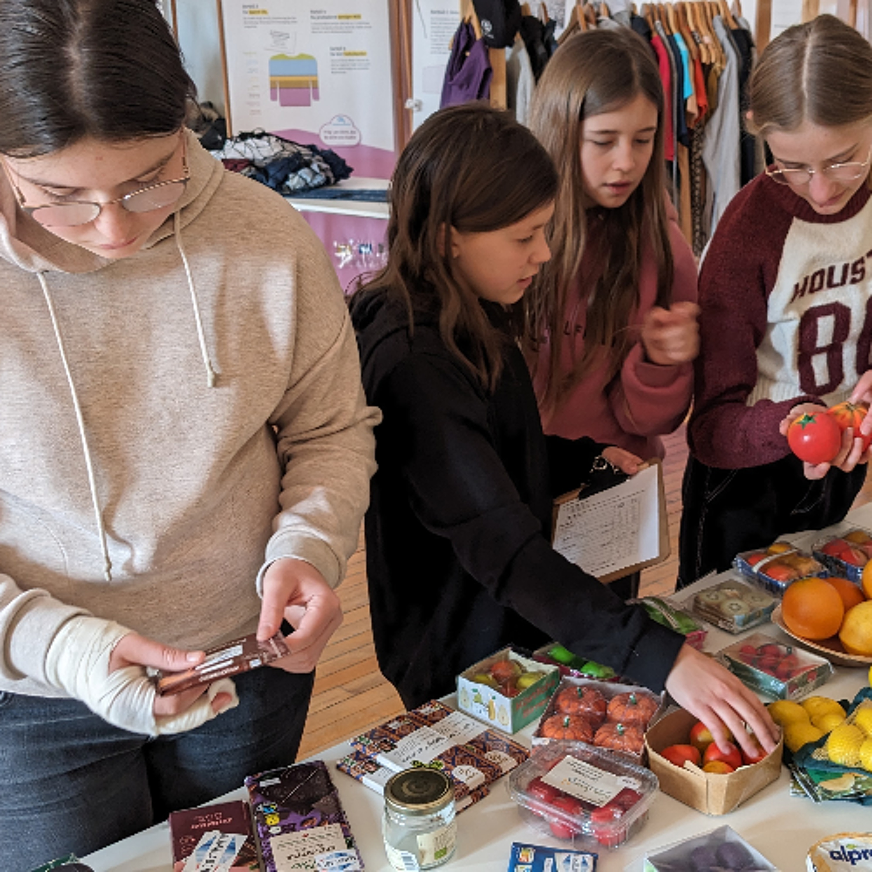 Klimaschutz beginnt im Einkaufskorb – Der Klimaladen in der Maria-Ward-Realschule in Eichstätt episode artwork