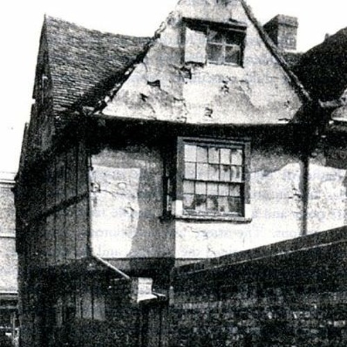 COLD CLUSTER The Marlowe's Mystery