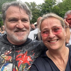 Brother vs Sister @909