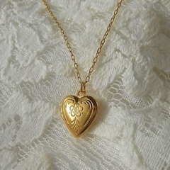 Gold plated locket , a special pendant