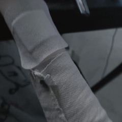 CutMyArms (ノ_<、)