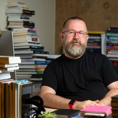 On writing, a pioneer writer, Pride and maintaining one's courage