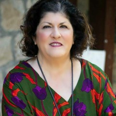 איך ולמה  שותים יין  בפורים ❓ ריאיון עם  אביטל  גרינשטיין ניצן מספרת  את סיפורי  היין בארץ