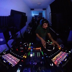 VS Radio Jam 002- Mitch