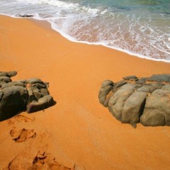 SHAPES IN THE SAND (ΣΧΗΜΑΤΑ ΣΤΗΝ ΑΜΜΟ).wav