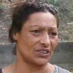 Mi-aș dori ca prietena mea să fie țigancă.