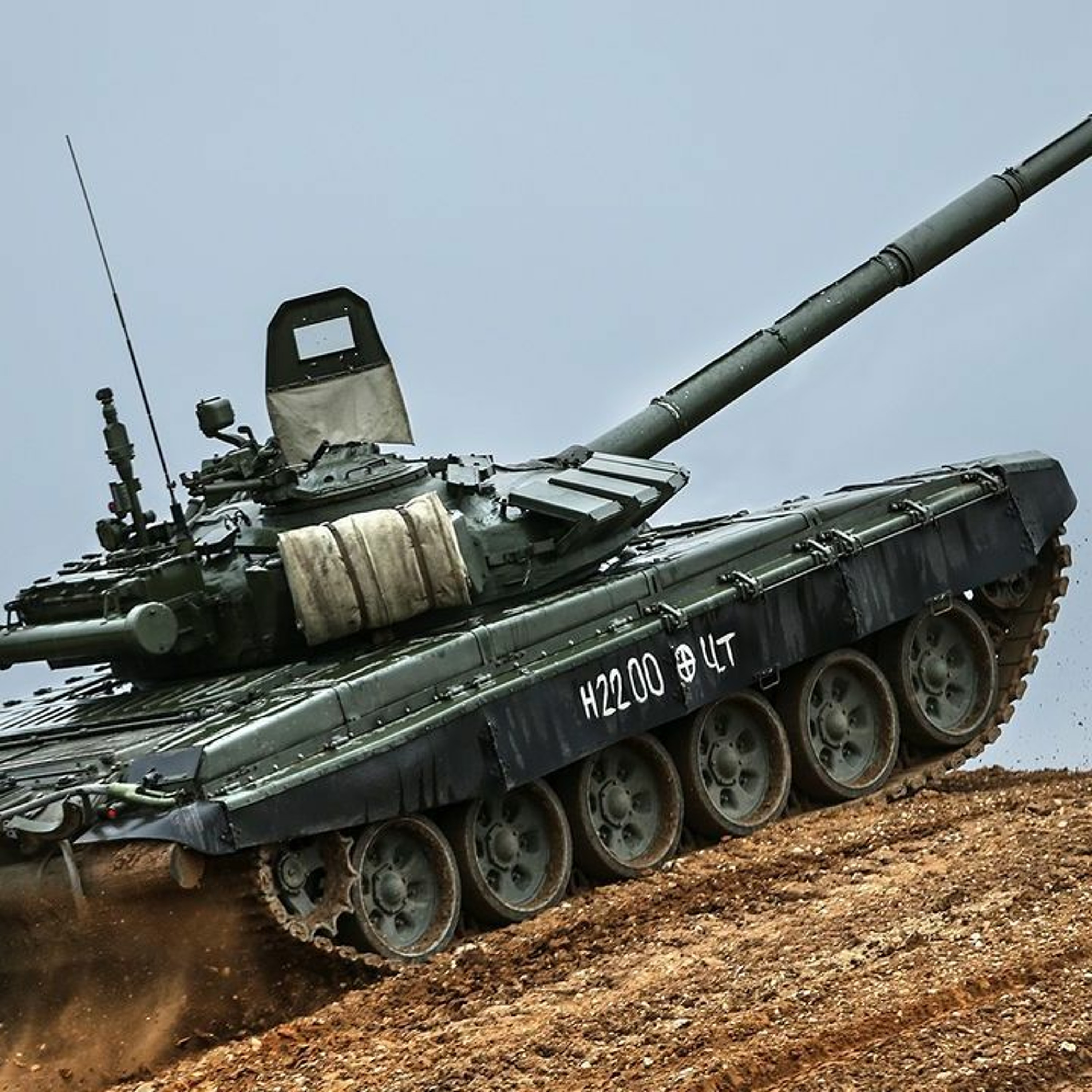 "HOVERCRAFTS & WEAPONS OF WAR" - ABOUT VACCINES - IDOLS - RUSSIAN INVASION - WEAPONS